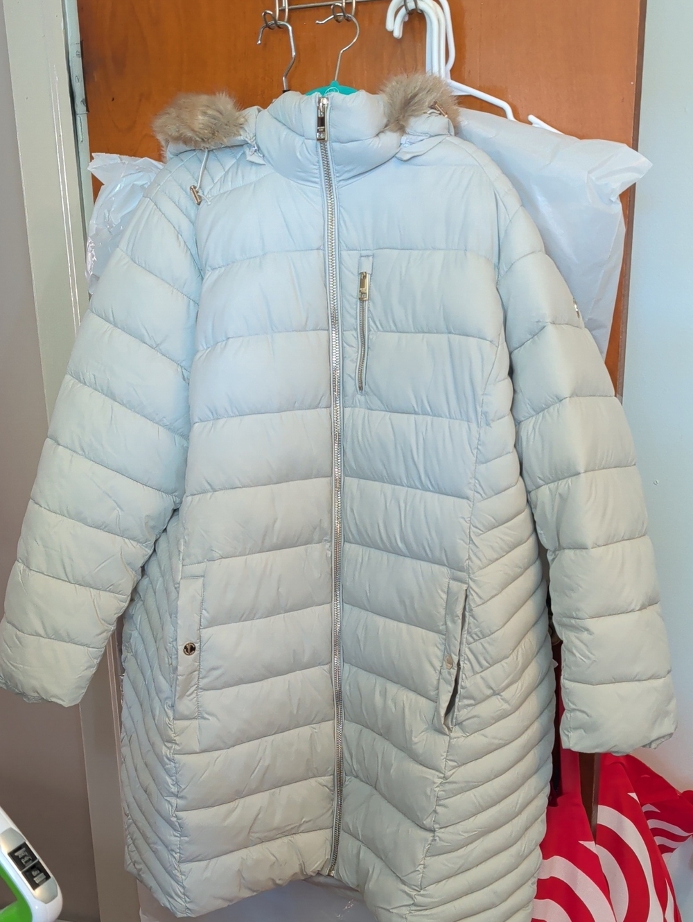 Women’s Light Gray Quilted Puffer Coat with Fur-Trim Hood